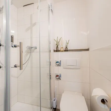 Come4stay - Modern - Parkplatz By Interhome * Passavia