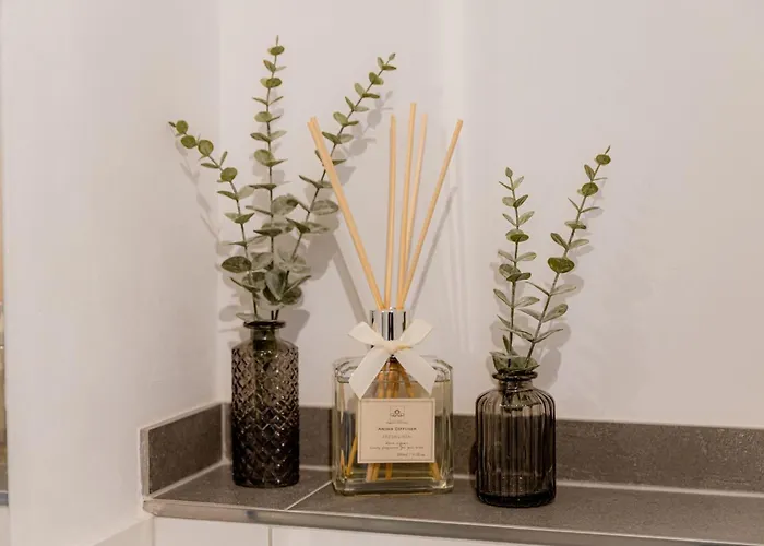 Apartment Come4stay - Modern - Parkplatz By Interhome